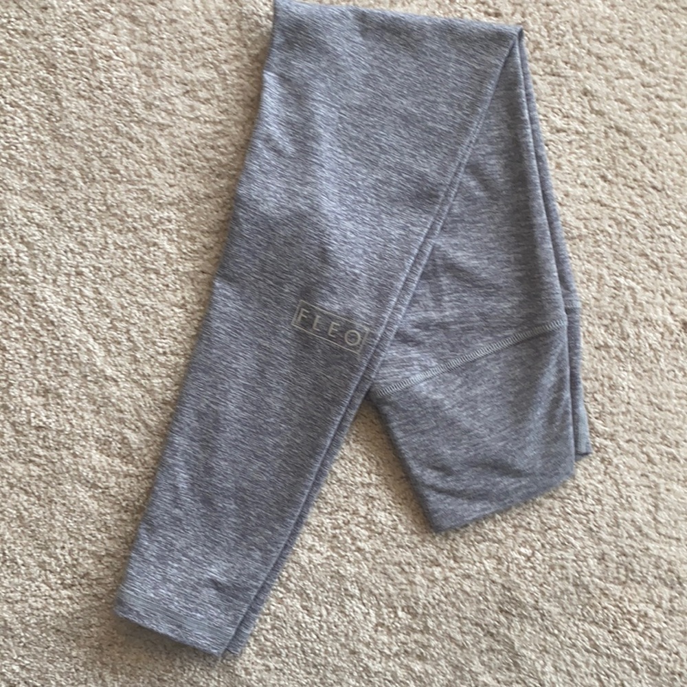Brand new Fleo bounce fabric leggings